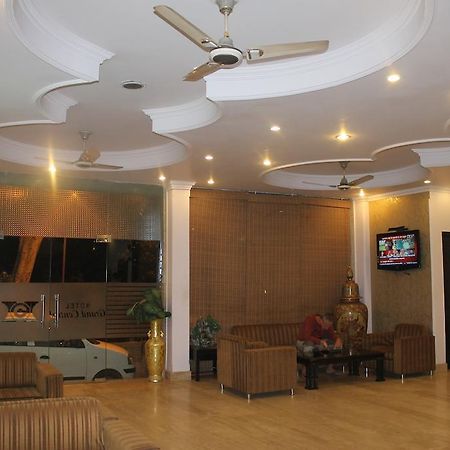 Hotel O Grand Central Delhi  Dış mekan fotoğraf