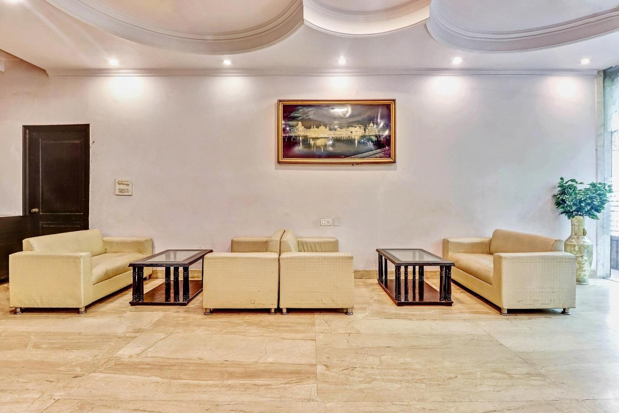 Hotel O Grand Central Delhi  Dış mekan fotoğraf