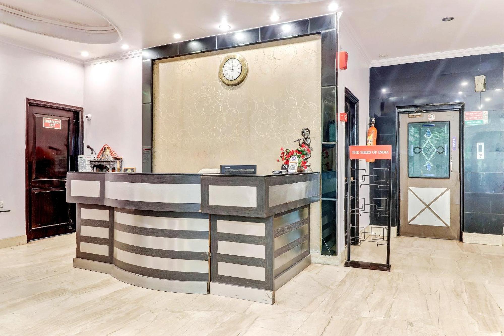 Hotel O Grand Central Delhi  Dış mekan fotoğraf