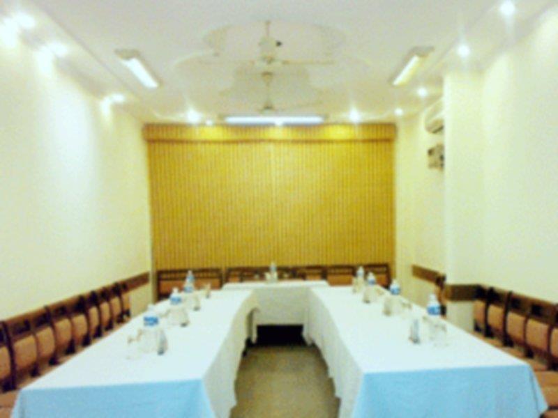 Hotel O Grand Central Delhi  Dış mekan fotoğraf